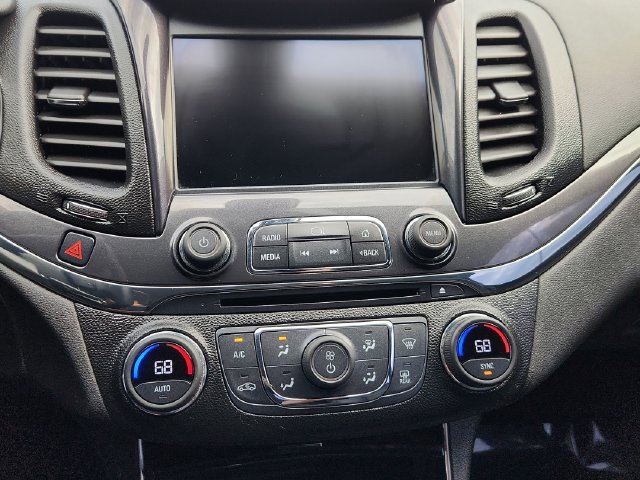 Used 2014 Chevrolet Impala LT w/ Convenience Package FWD image 39