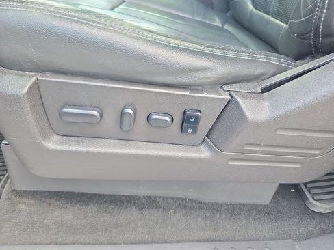 Used 2013 Ford F150 Lariat w/ Luxury Equipment Group AWD/4WD image 21