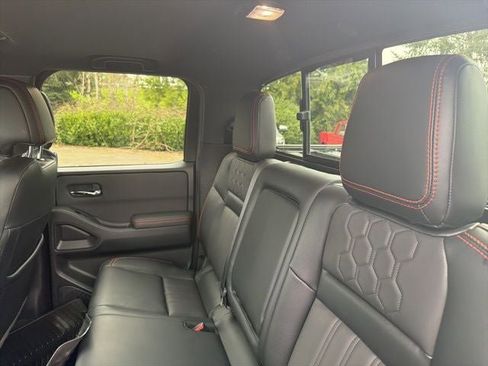Used 2024 Nissan Frontier PRO-4X w/ Pro Premium Package image 25