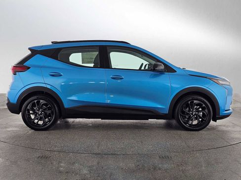 New 2027 Chevrolet Bolt RS w/ Technology Package image 2