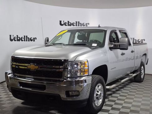 Used 2013 Chevrolet Silverado 2500 LT w/ Interior Plus Package AWD/4WD image 3