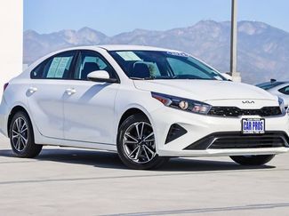 Used 2024 Kia Forte LXS video 2