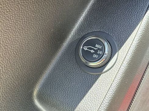 Used 2019 Chevrolet Traverse LT w/ LPO, Floor Liner Package AWD/4WD image 36