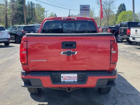 Used 2016 Chevrolet Colorado Z71 AWD/4WD image 6