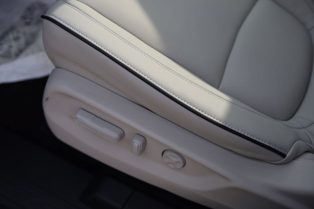 New 2027 Honda Odyssey Touring image 13