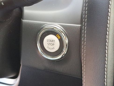 Used 2024 INFINITI QX80 Sensory w/ Cargo Package image 29