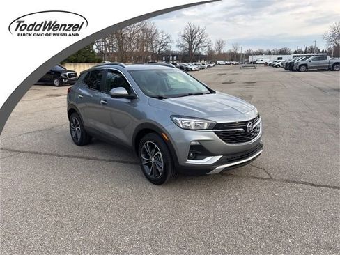 Used 2023 Buick Encore GX Select FWD image 1