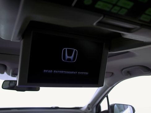 Used 2016 Honda Pilot Elite image 30