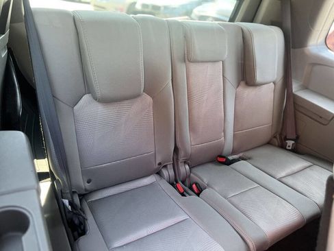 Used 2012 Honda Pilot LX image 12