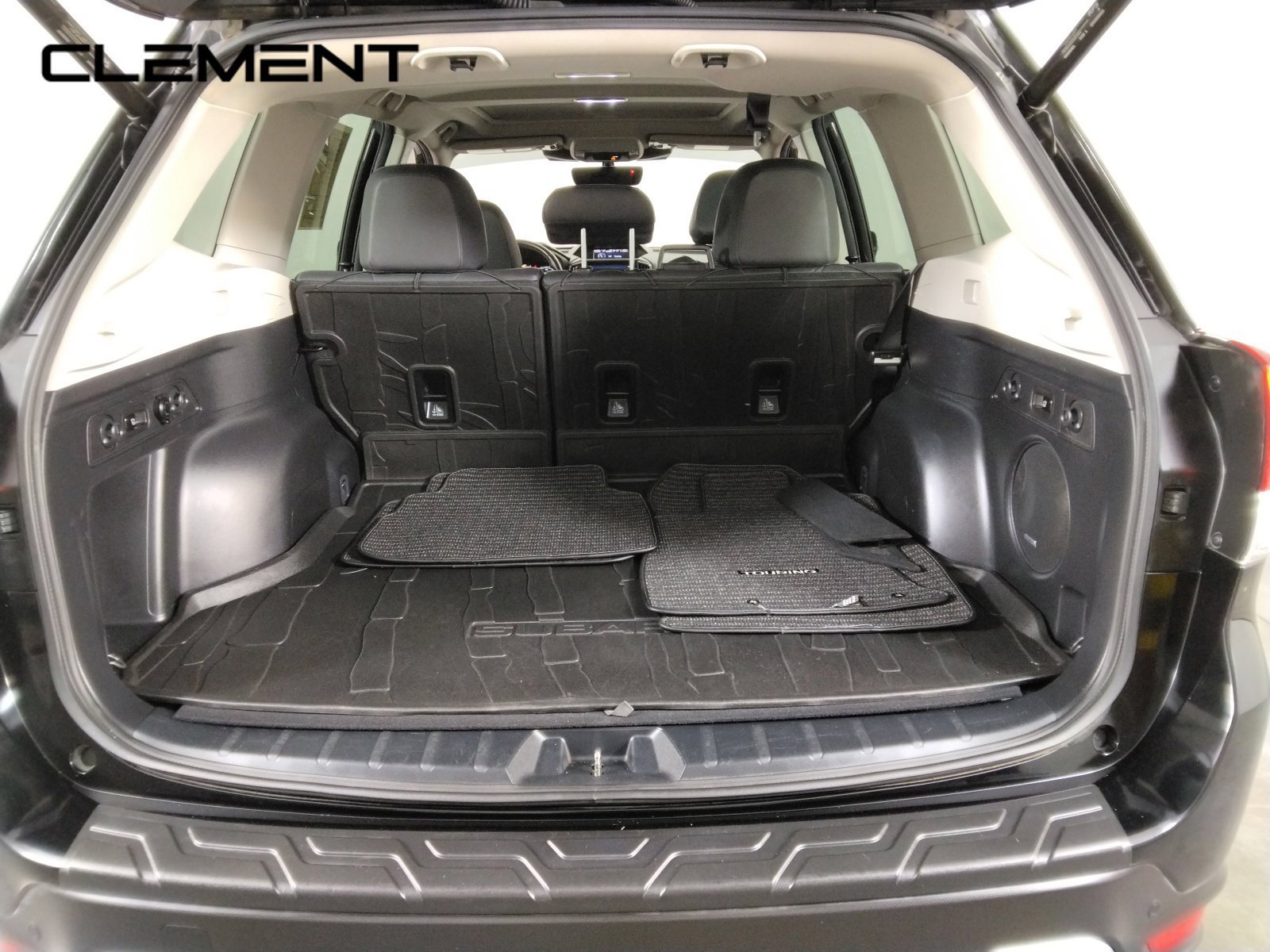 Used 2022 Subaru Forester Touring AWD/4WD image 9