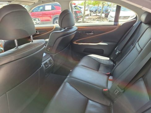 Used 2012 Lexus LS 460 w/ Sport Pkg RWD image 17