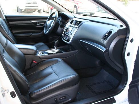 Used 2018 Nissan Altima 2.5 SL image 24