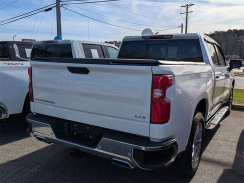 Used 2022 Chevrolet Silverado 1500 LTZ image 4