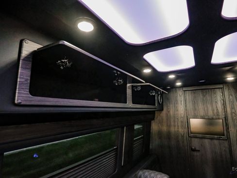 Used 2025 Mercedes-Benz Sprinter 3500 image 92