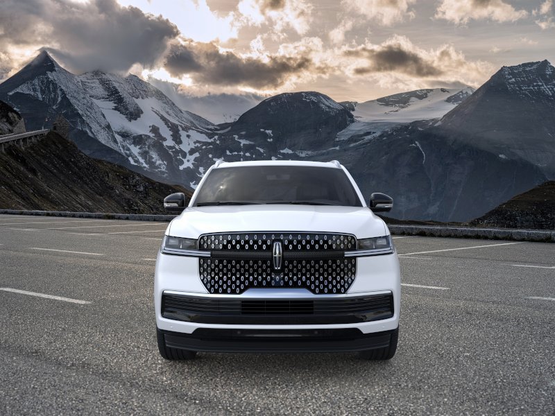 New 2026 Lincoln Navigator Reserve AWD/4WD image 6