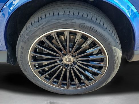 Certified 2023 Mercedes-Benz GLC 300 image 28