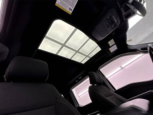 Used 2022 Ford F150 XLT w/ Equipment Group 302A High image 23