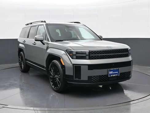 Used 2024 Hyundai Santa Fe Calligraphy image 3