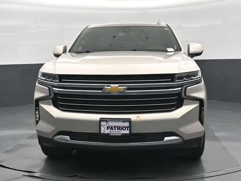 Used 2021 Chevrolet Suburban LT w/ Rear Media and Nav Package AWD/4WD image 37