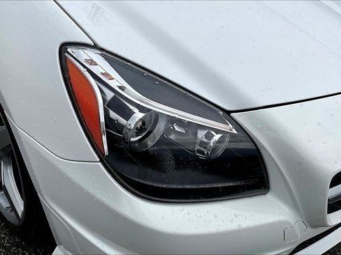 Used 2016 Mercedes-Benz SLK 300 image 29