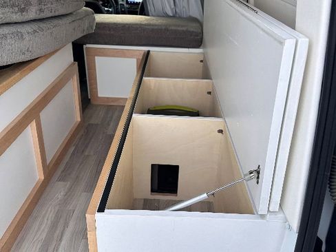 Used 2020 Ford Transit Connect XLT w/ Trailer Tow Package image 13