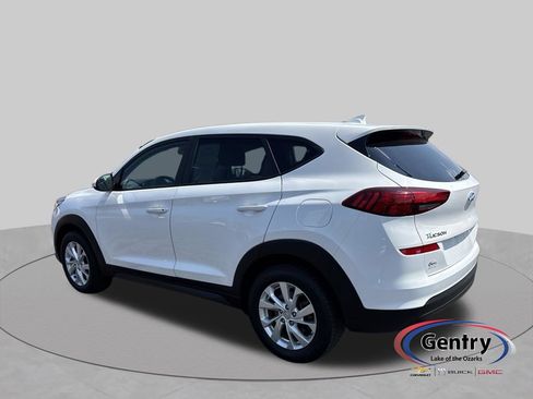 Used 2019 Hyundai Tucson SE w/ Cargo Package AWD/4WD image 3