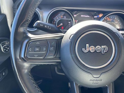 Used 2021 Jeep Gladiator Sport image 43