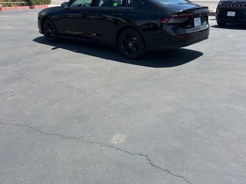 Used 2025 Honda Accord SE image 7