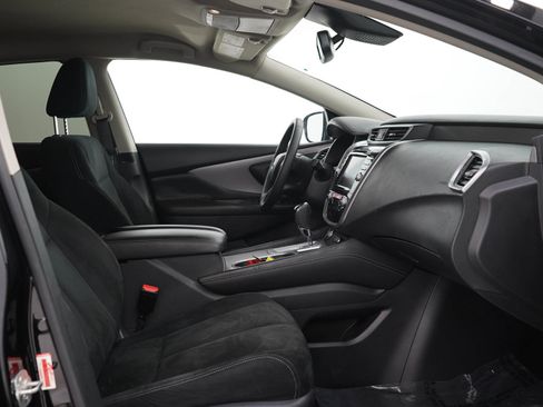 Used 2020 Nissan Murano SV AWD/4WD image 12