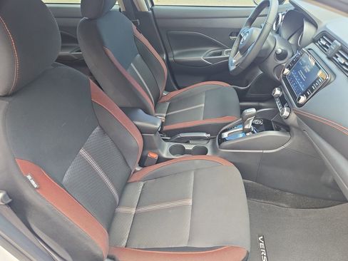 Used 2025 Nissan Versa SR w/ Trunk Package FWD image 10