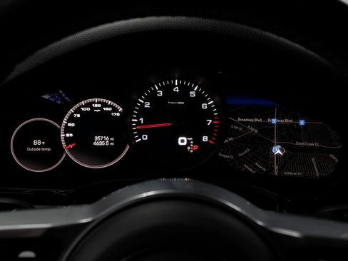 Used 2023 Porsche Cayenne Base image 28