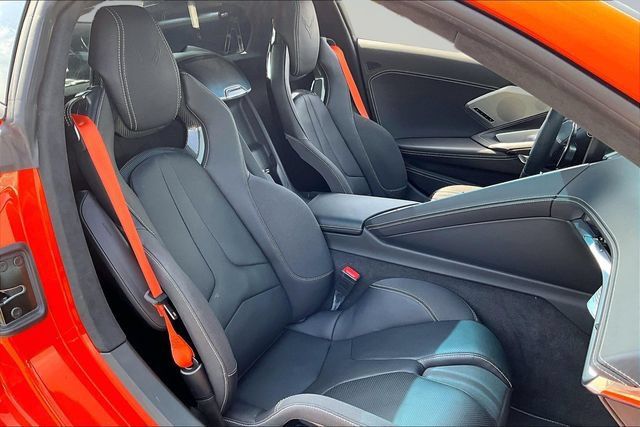 Used 2020 Chevrolet Corvette Stingray Premium Cpe w/ 3LT Preferred Equipment Group RWD image 26