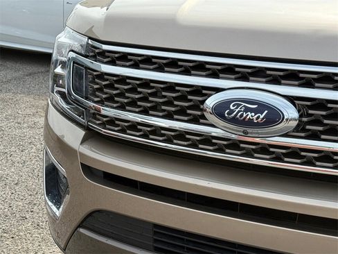 Used 2020 Ford Expedition King Ranch image 4