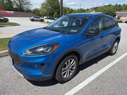 Used 2020 Ford Escape S FWD image 3