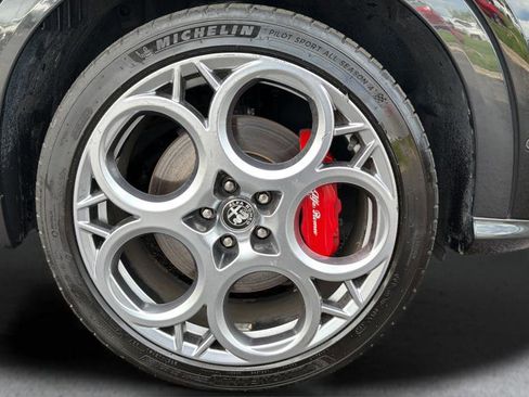 Used 2024 Alfa Romeo Tonale Veloce w/ Active Assist Package AWD/4WD image 27