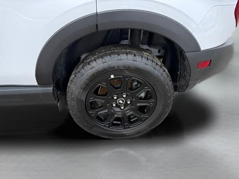 Used 2025 Ford Bronco Sport Badlands AWD/4WD image 24