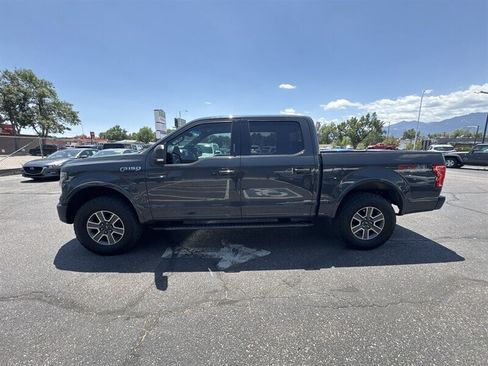 Used 2016 Ford F150 XLT w/ Equipment Group 302A Luxury AWD/4WD image 4