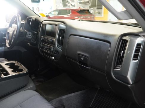 Used 2018 Chevrolet Silverado 1500 LT w/ All Star Edition AWD/4WD image 25
