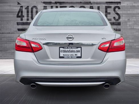 Used 2017 Nissan Altima 2.5 SV FWD image 4