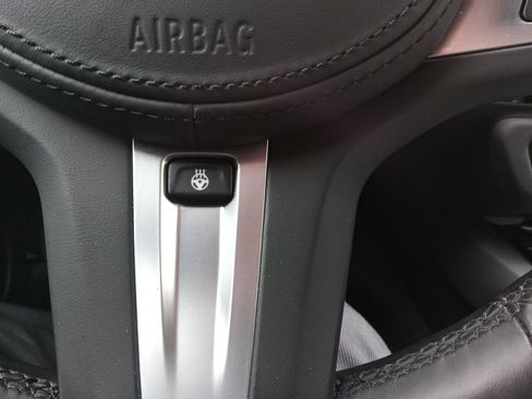 Used 2022 BMW Z4 M40i w/ Driving Assistance Package image 12