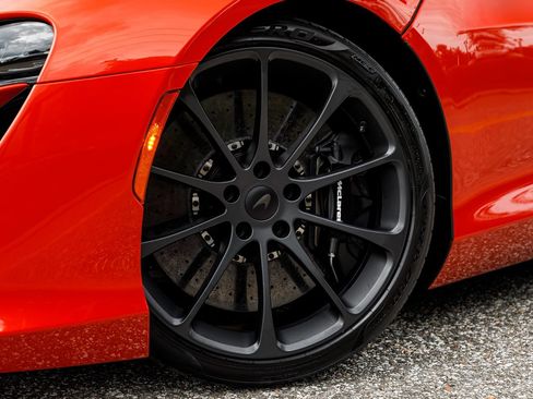 New 2026 McLaren Artura RWD image 29