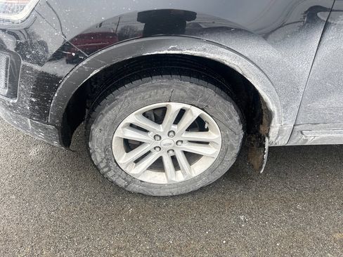 Used 2017 Ford Explorer Base image 8