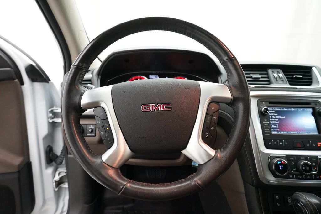 Used 2017 GMC Acadia Limited SLT AWD/4WD image 4