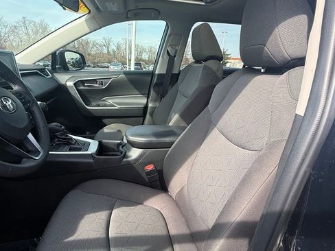 Used 2023 Toyota RAV4 XLE w/ Convenience Package AWD/4WD image 8
