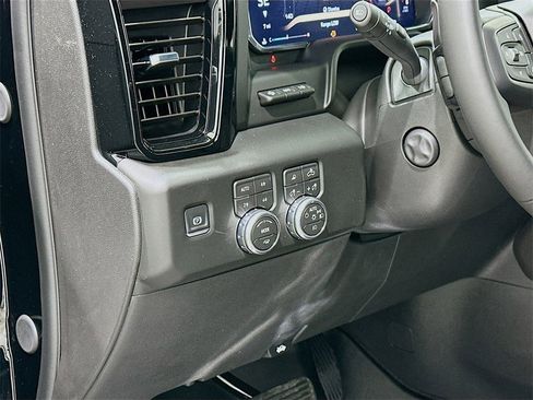 New 2026 GMC Sierra 1500 AT4X image 10