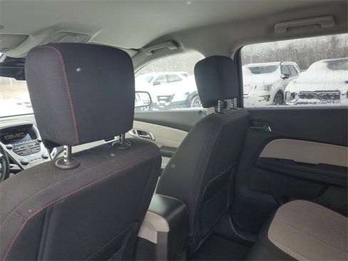 Used 2015 GMC Terrain SLE w/ Convenience Package image 9