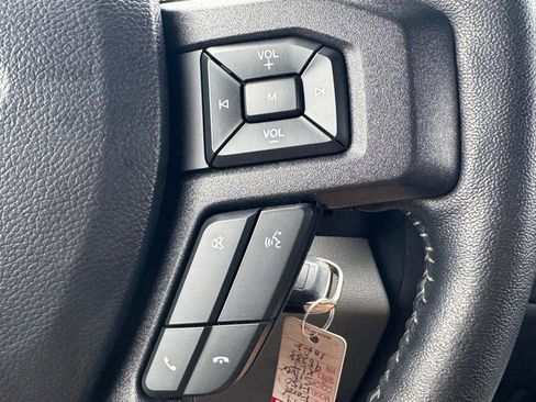 Used 2019 Ford F150 XLT w/ Equipment Group 301A Mid image 7