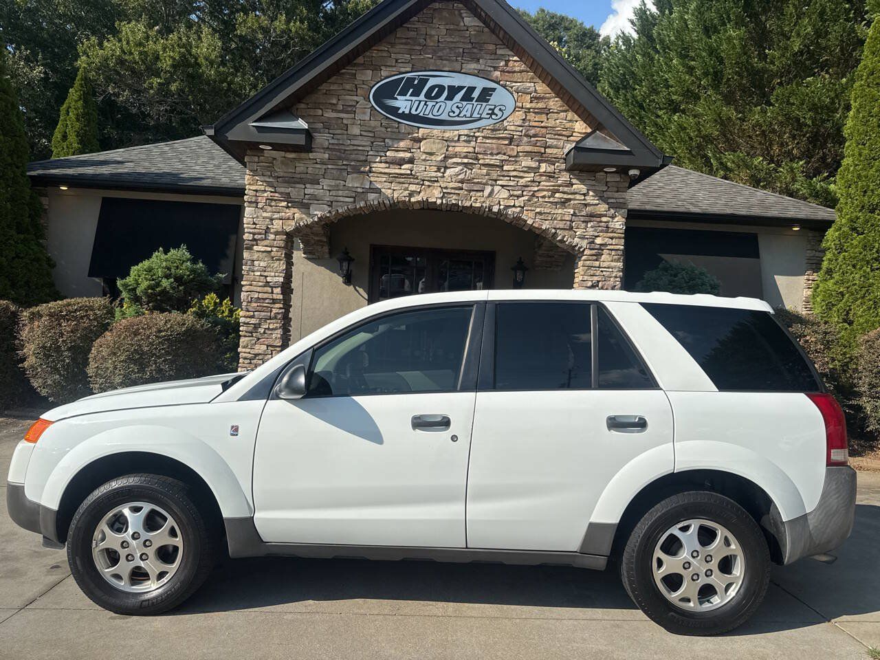 Used 2002 Saturn Vue AWD V6 image 1