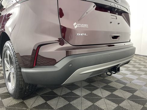Used 2022 Ford Edge SEL w/ Convenience Package image 7
