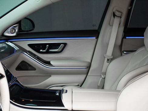 Used 2022 Mercedes-Benz Maybach S 580 4MATIC image 21